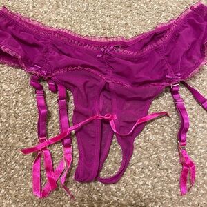 Frederick's of Hollywood Fuchsia Panties with Garters